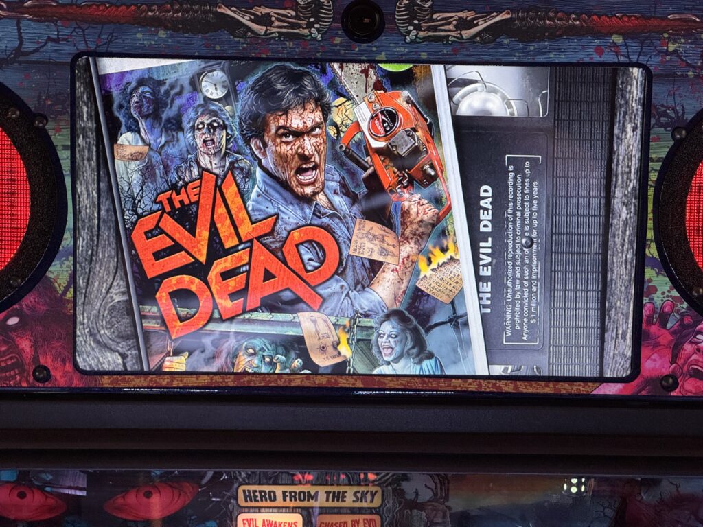 Spooky Pinball Evil Dead Pinball movie 1